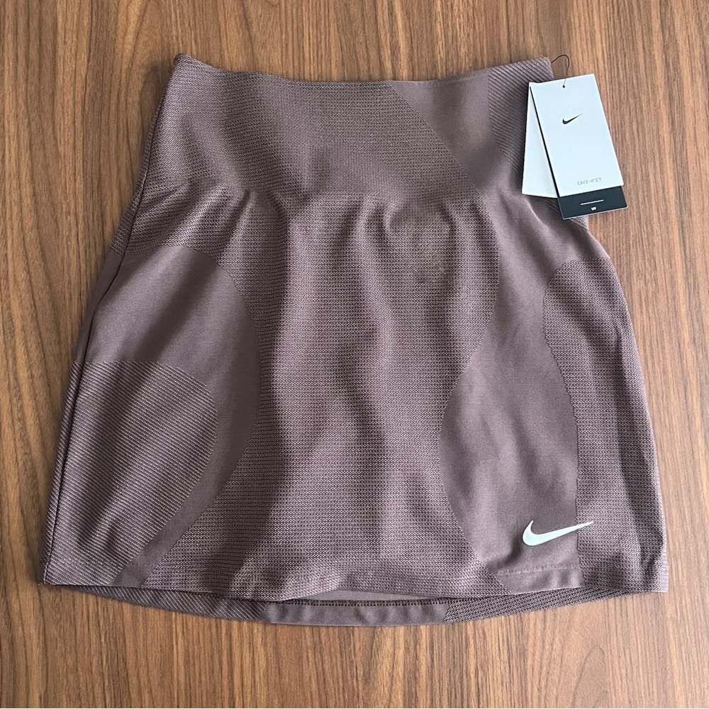 ($80) Nike Dri-FIT UV Tour UPF 40+ Golf Skort Womens XS Skirt Brown DR5342-291